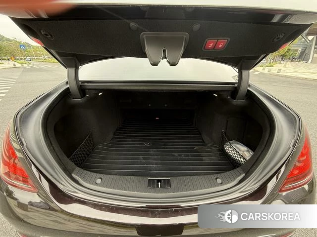 Mercedes-Benz S-class id 4253906 из Китая 18