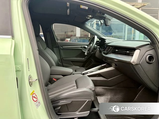 Audi A3 id 4275987 из Китая 18