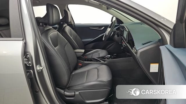 Kia Di Ol Nu Niro id 4773936 из Кореи 30