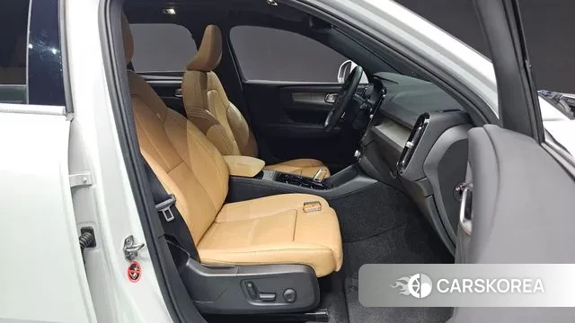 Volvo XC40 id 3640848 из Кореи 20