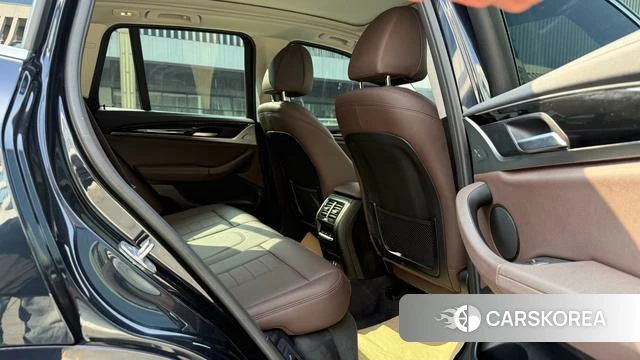 BMW X3 id 4314160 из Китая 17