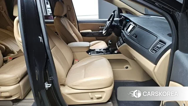 Kia The New Carnival id 3703273 из Кореи 20