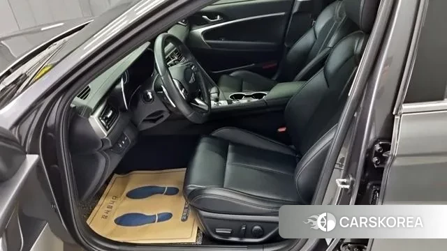 Genesis The New G70 id 3023416 из Кореи 18