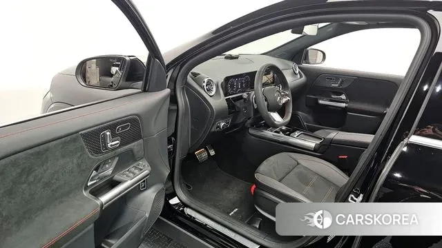 Mercedes-Benz GLA - Class H247 id 3502301 из Кореи 20