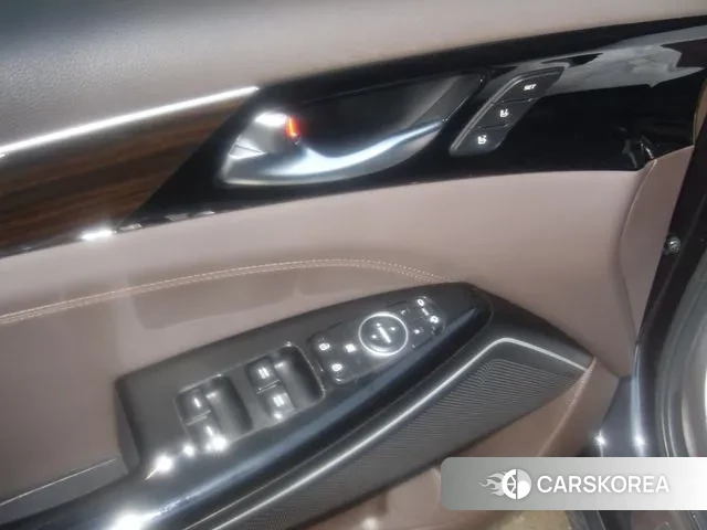 Kia Come New K7 id 3499731 из Кореи 18