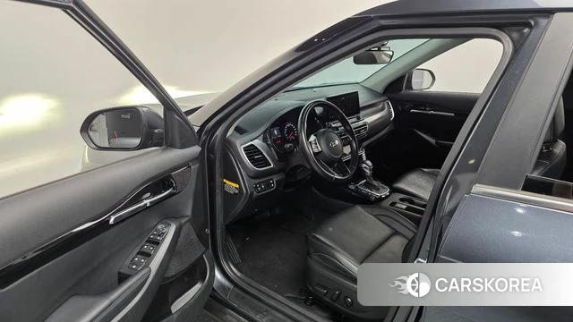 Kia Seltos id 4836569 из Кореи 35