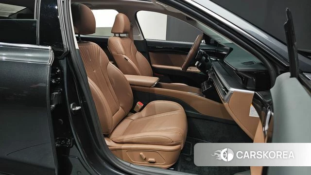 Hyundai Grandeur Hybrid (GN7) id 3891600 из Кореи 20