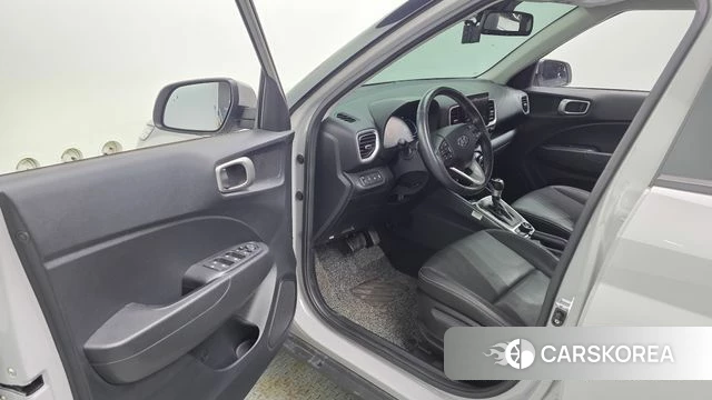 Hyundai Venue id 4308530 из Кореи 28