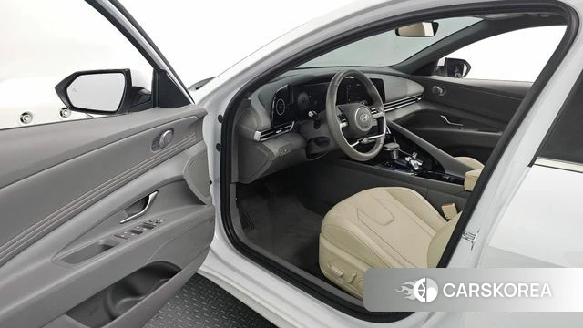 Hyundai The New Avante (CN7) id 4630320 из Кореи 30