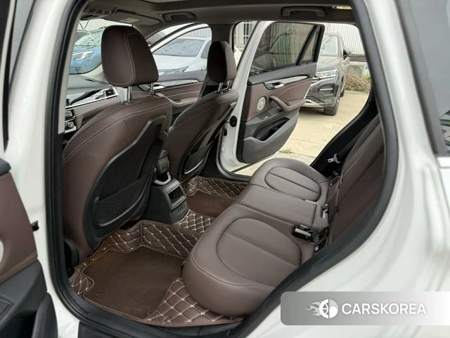 BMW X1 id 4321245 из Китая 17