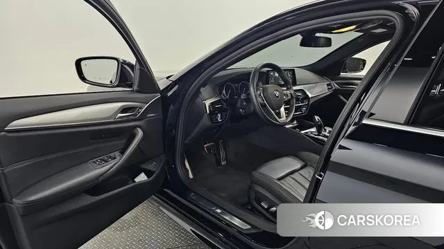 BMW 5 Series (G30) id 3034388 из Кореи 20