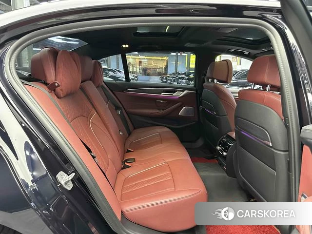 BMW 5 series id 4276906 из Китая 11