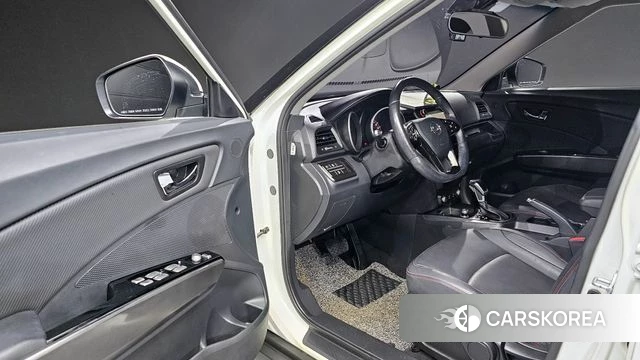 Ssangyong Tivoli Air id 4331644 из Кореи 20