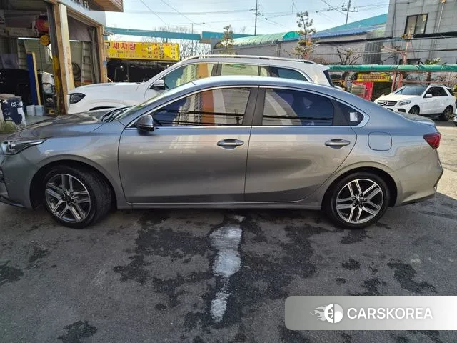 Kia Come New K3 id 3677527 из Кореи 15