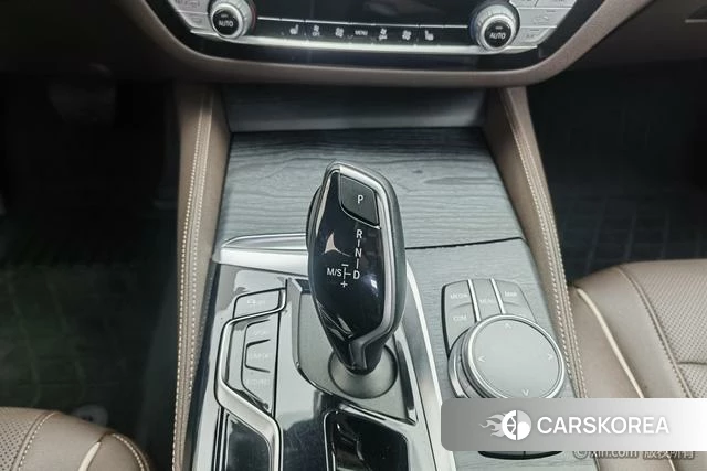 BMW 5 series id 4333475 из Китая 24