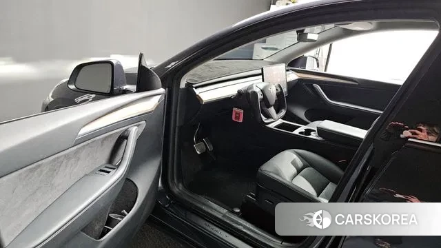 Tesla Model Y id 3605654 из Кореи 20