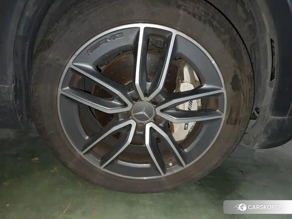 Mercedes-Benz GLB AMG id 4649369 из Китая 26