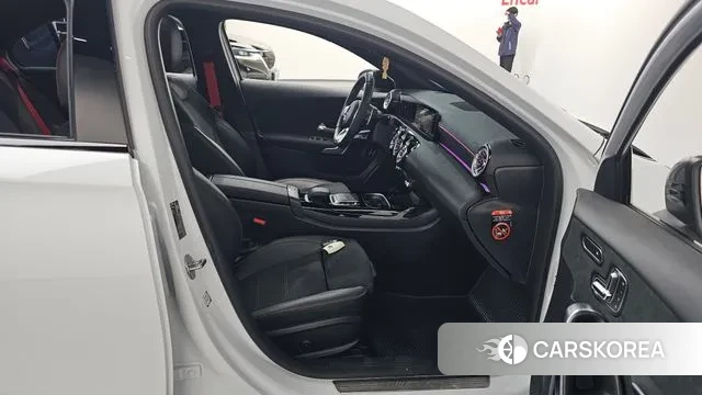 Mercedes-Benz A-Class W177 id 3581274 из Кореи 20