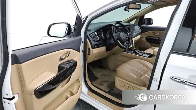 Kia The New Carnival id 3631632 из Кореи 20