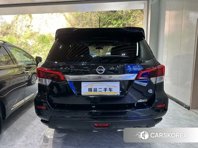 Nissan Tuda id 4277213 из Китая 10