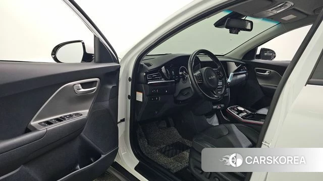 Kia Niro Plus id 3953749 из Кореи 20