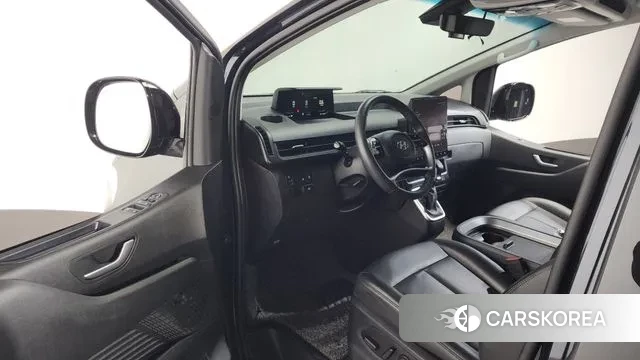 Hyundai Staria id 3752354 из Кореи 20