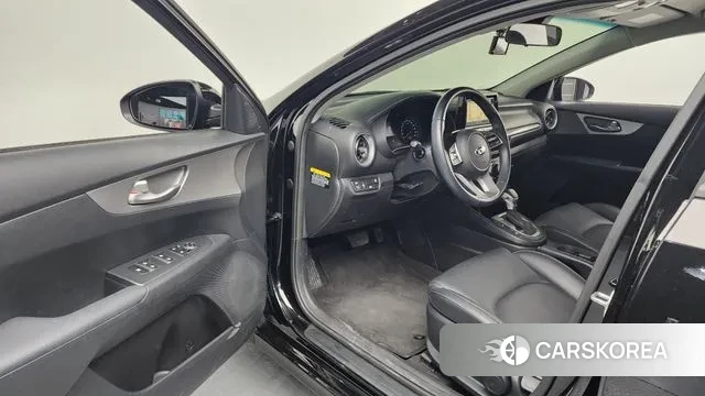 Kia Come New K3 id 3356131 из Кореи 20