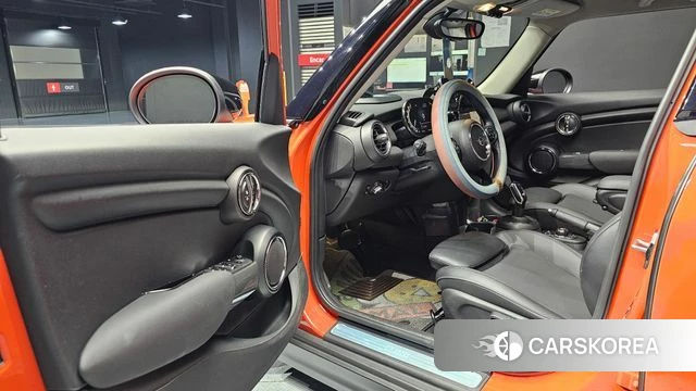 Mini Cooper id 4409857 из Кореи 32