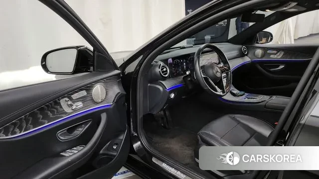 Mercedes-Benz E-Class W213 id 3513436 из Кореи 20