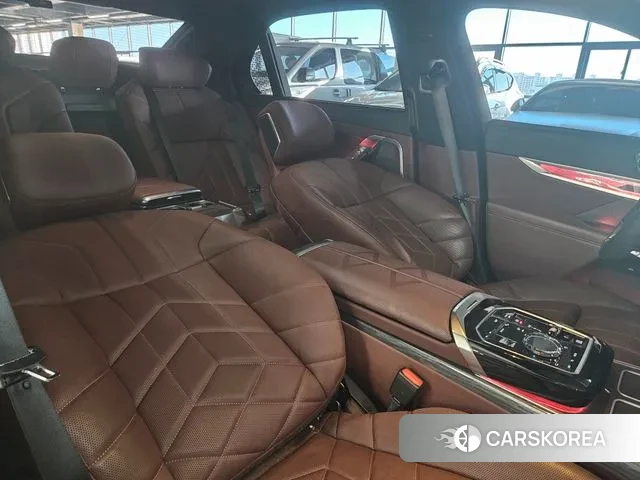 BMW 7 Series (G70) id 3341629 из Кореи 20