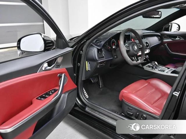 Kia Stinger id 3829248 из Кореи 19