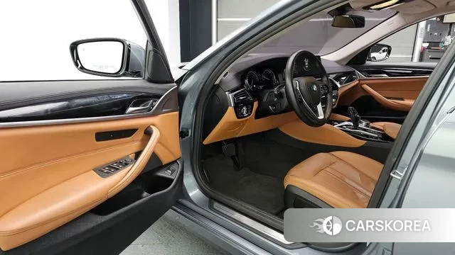 BMW 5 Series (G30) id 2966577 из Кореи 20