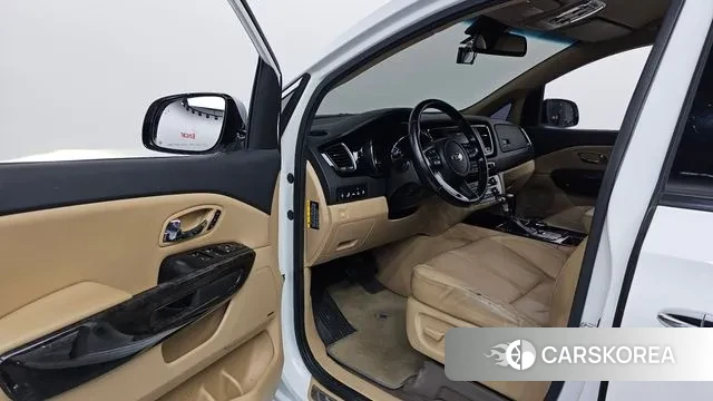 Kia The New Carnival id 3385636 из Кореи 20