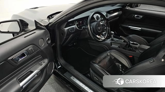 Ford Mustang id 3905199 из Кореи 20