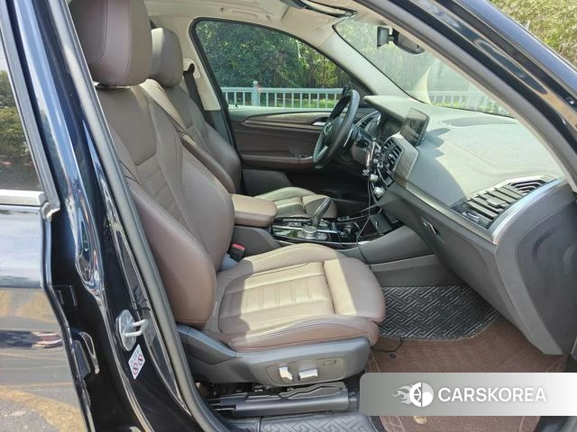 BMW X3 id 4335979 из Китая 13
