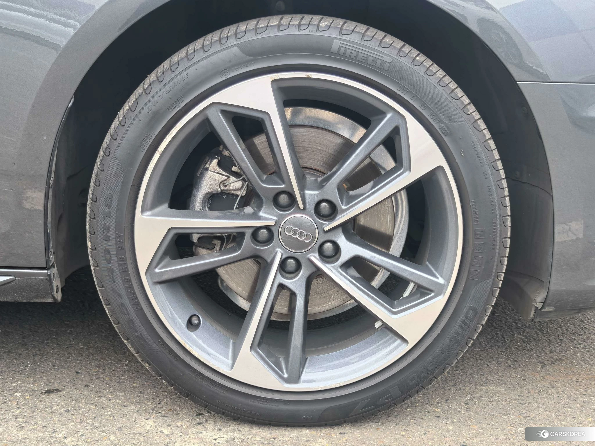 Audi A4L id 4455072 из Китая 18