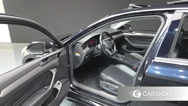 Volkswagen Passat GT (B8) id 3329292 из Кореи 20