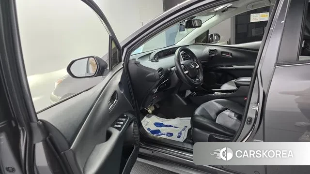 Toyota Prius 4th Generation id 3703915 из Кореи 20