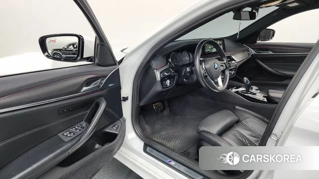 BMW 5 Series (G30) id 4345829 из Кореи 20