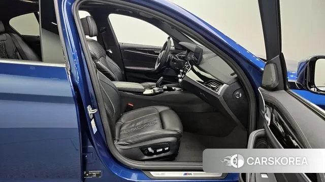 BMW 5 Series (G30) id 3390608 из Кореи 20