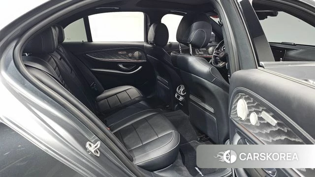 Mercedes-Benz E-Class W213 id 4355314 из Кореи 33
