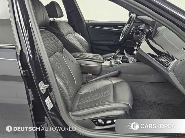 BMW 5 Series (G30) id 3771951 из Кореи 20