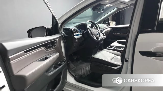 Honda Odyssey id 4666361 из Кореи 46