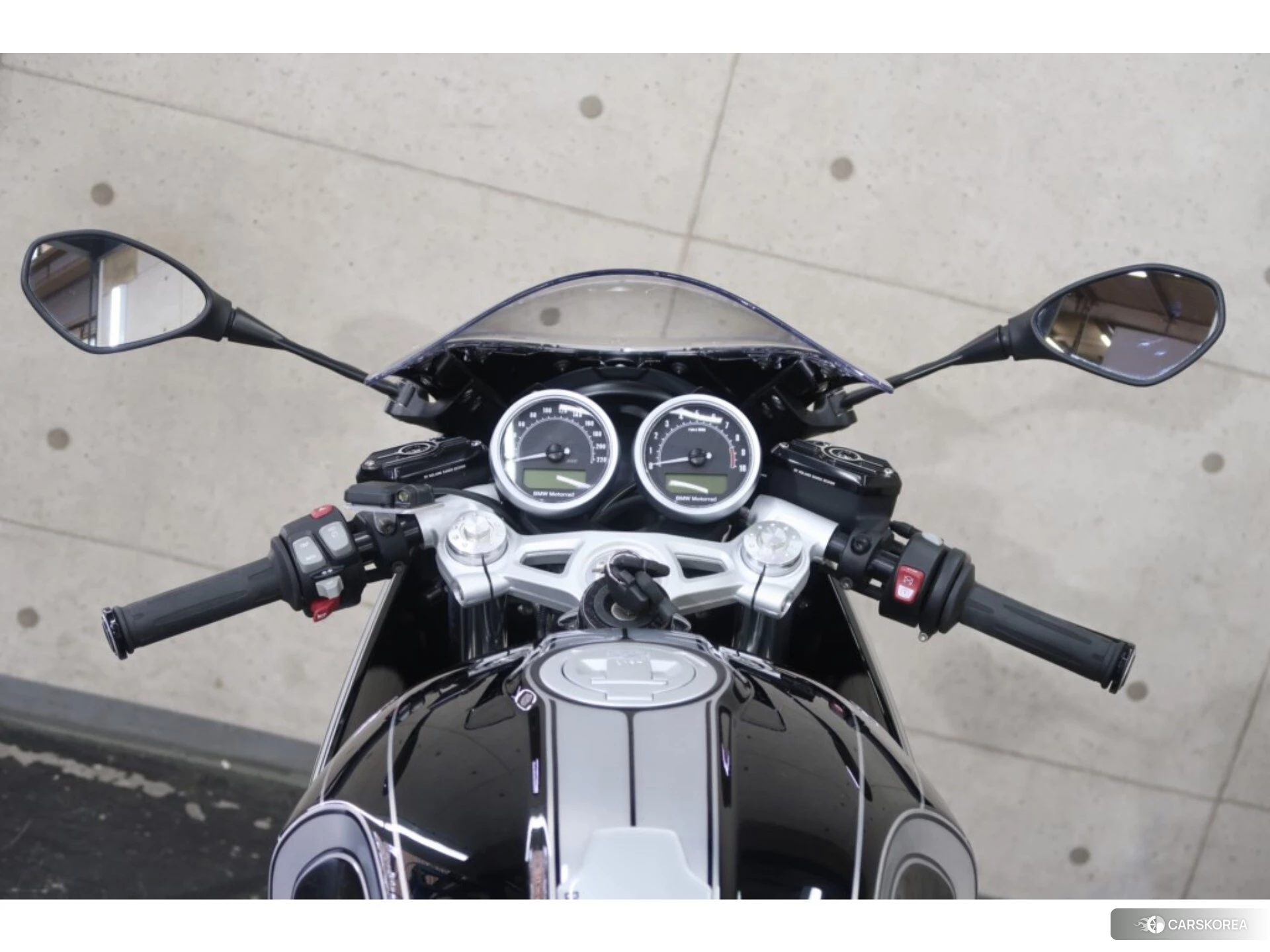 BMW R NINE T RACER id 4373791 из Японии 10