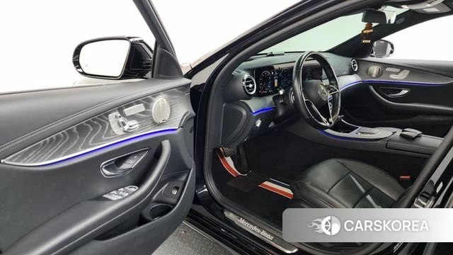 Mercedes-Benz E-Class W213 id 3877702 из Кореи 20