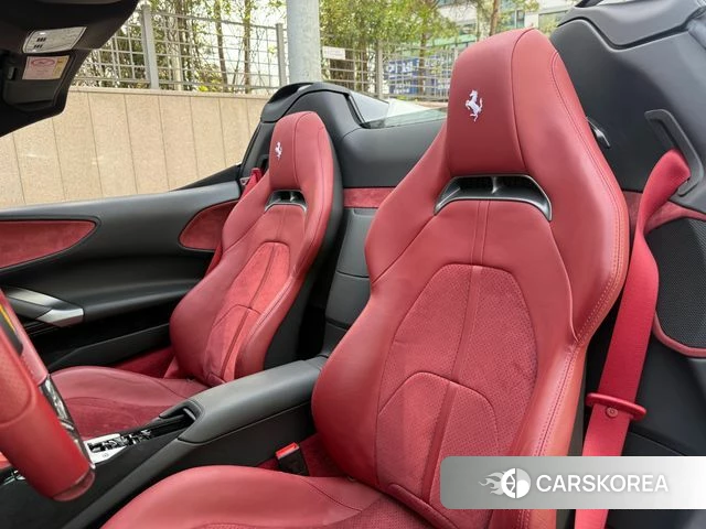 Ferrari SF90 Spider id 4186461 из Кореи 19