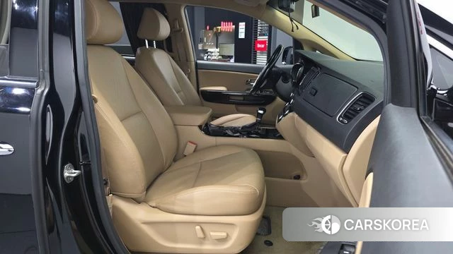 Kia The New Carnival id 4923877 из Кореи 33