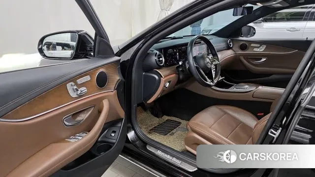 Mercedes-Benz E-Class W213 id 3530288 из Кореи 20