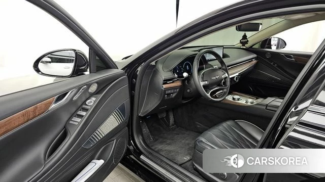 Genesis Electrified G80 (RG3) id 3858989 из Кореи 20