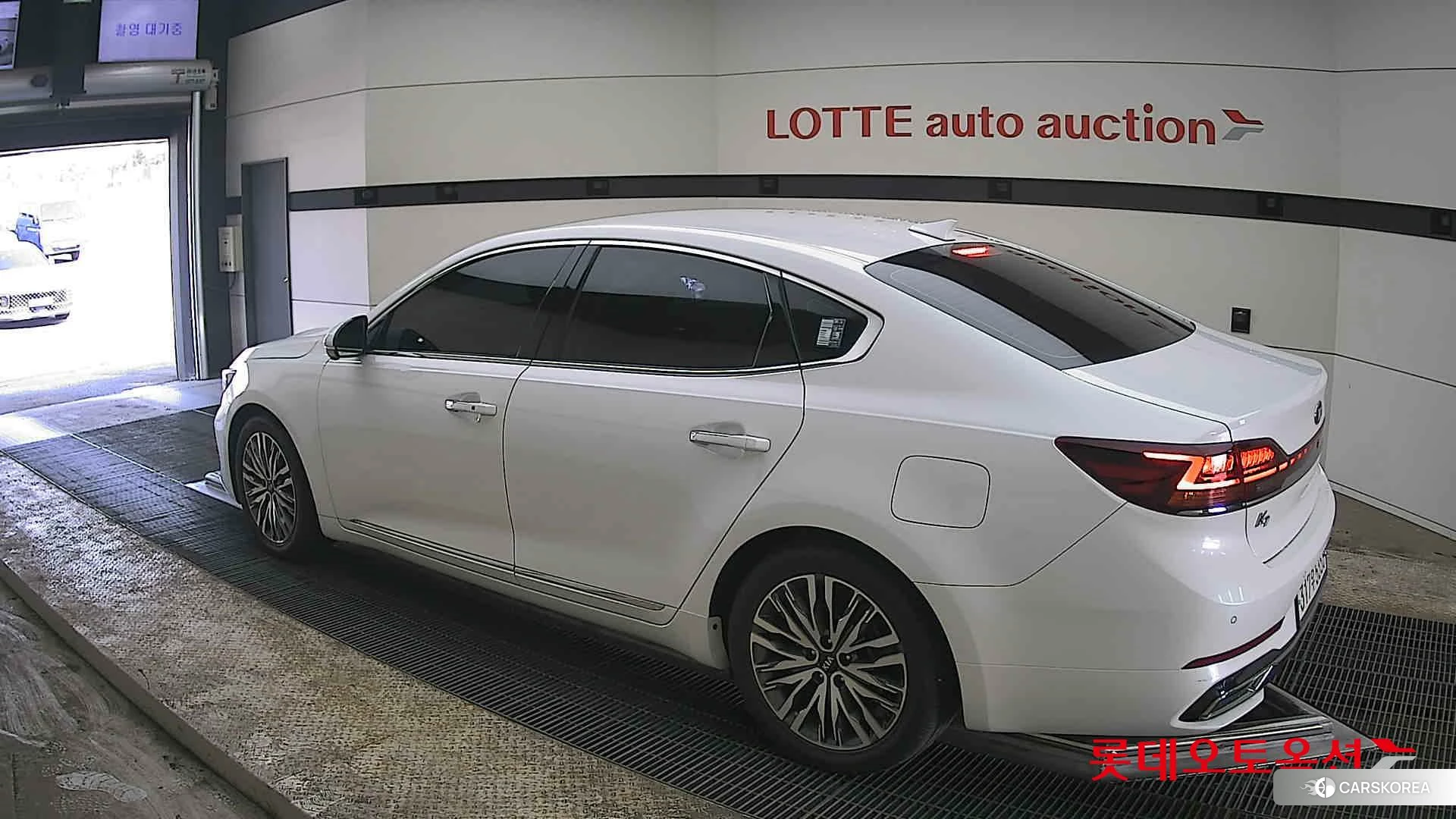 Kia K7 id 3882173 из Кореи 38